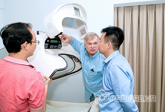 Bác sĩ Xuân trường mang công nghệ mới giúp cải thiện bệnh Alzheimer về Việt Nam 1 bác sĩ Xuân Trường, Thẩm mỹ viện Xuân Trường, mỹ viện Xuân Trường, Đỗ Xuân Trường, Alzheimer, trị bệnh Alzheimer