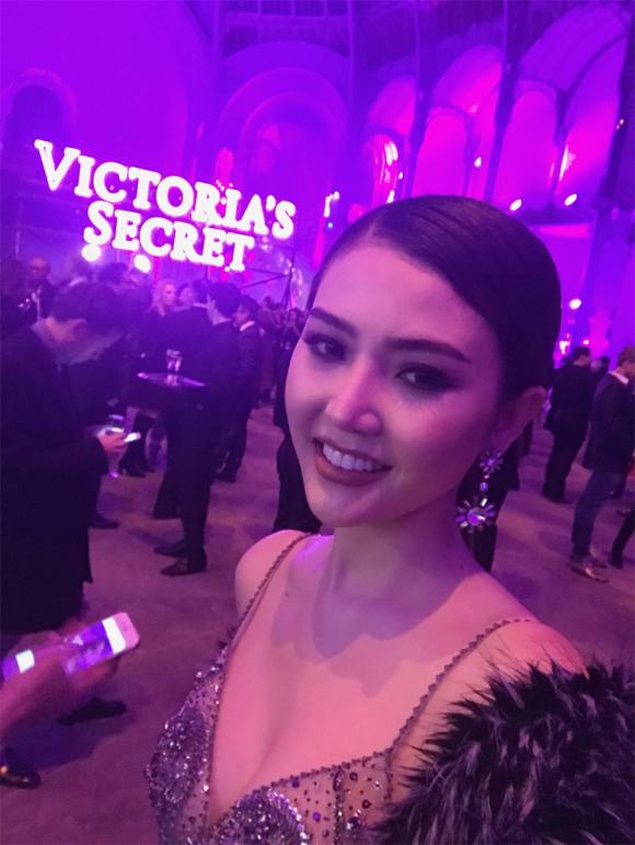 show Victoria's Secret, ngọc duyên, lê hà, mẫu việt