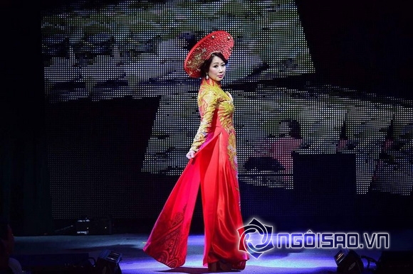 Lisa Loan Nguyễn, Hoa hậu Lisa Loan Nguyễn, Hoa hậu Việt Nam áo dài tại Mỹ