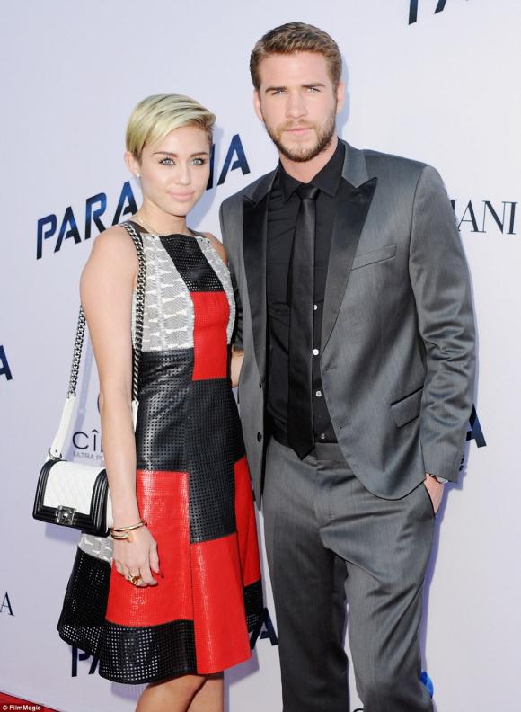 sao Hollywood,Miley Cyrus,Liam Hemsworth
