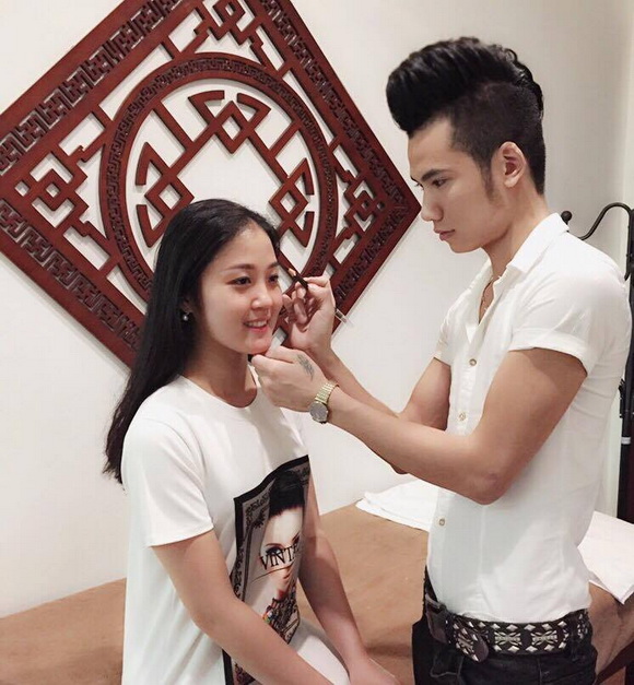 nam-model-1612-2-ngoisao.vn-w580-h627 1 phun xăm thẩm mỹ, Nam Model, Xăm lông mày