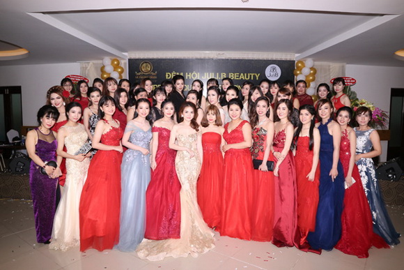 Mỹ phẩm JuliB Beauty, Đào Minh Châu, Ruby’s World