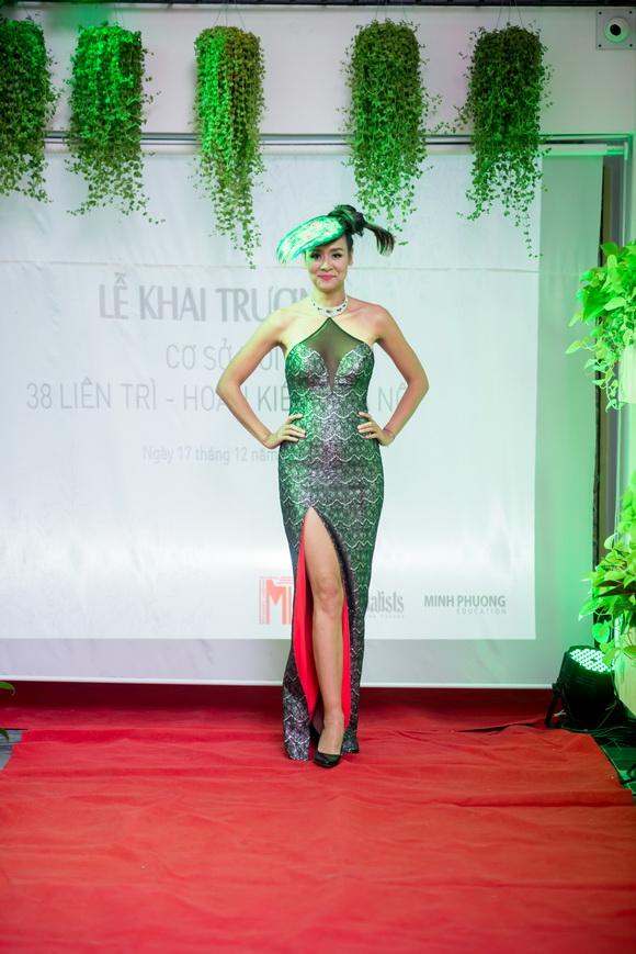 anh-thay-2012-7-ngoisao.vn-w580-h869 4 Nhà tạo mẫu tóc Minh Phương, Tạo mẫu tóc, Tóc Minh Phương, Chuyện của Phương