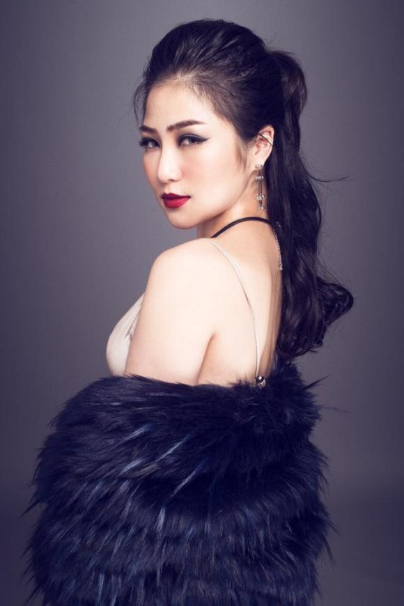 Hương Tràm, ca sĩ Hương Tràm, Hương Tràm gợi cảm