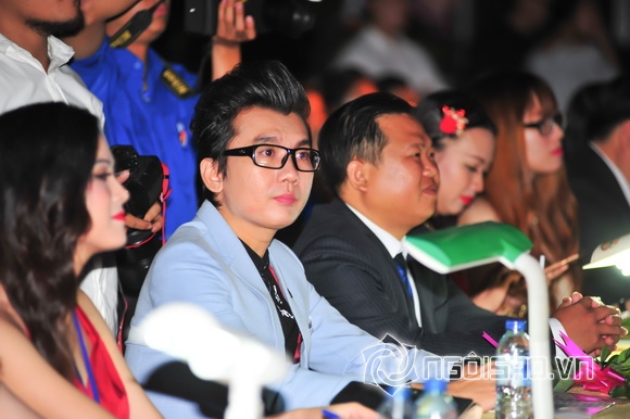 Ký Quốc Đạt, Á vương Ký Quốc Đạt, Sao Việt