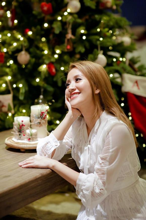 con trai Khánh Thi, Khánh Thi và Phan Hiển, Khánh Thi, 