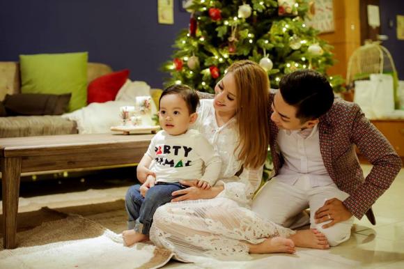 con trai Khánh Thi, Khánh Thi và Phan Hiển, Khánh Thi, 