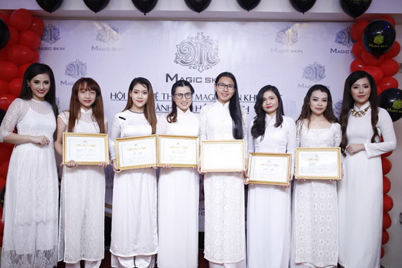 magic-skin-2212-6-ngoisao.vn-w580-h387 5 Magic Skin, Mỹ phẩm Magic Skin, Đào Minh Châu, Nguyễn Vi Anh