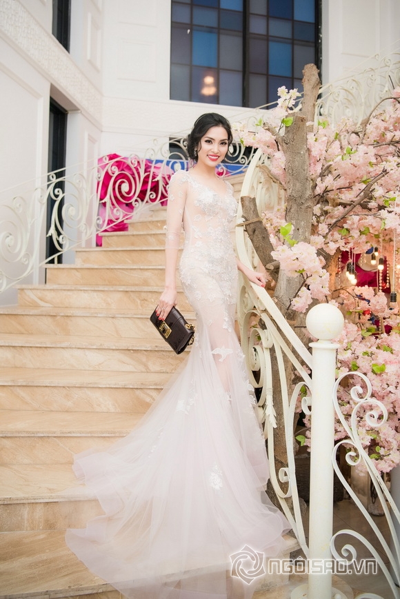 huyen-sam-2612-7-ngoisao.vn-w580-h869 6 Huyền Sâm, Nữ hoàng tài năng Huyền Sâm, Sao Việt