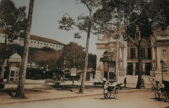 nhà hát lớn, nhà hát thành phố, nhà hát tp, nhà hát đầu tiên ở việt nam