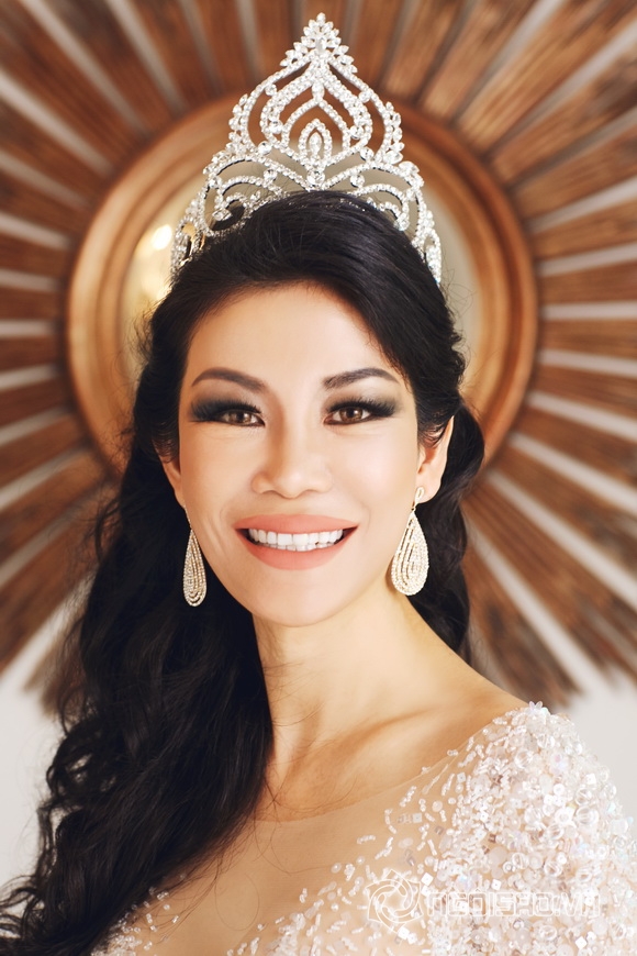 Valencia Trần, Á hậu Valencia Trần, Sao Việt