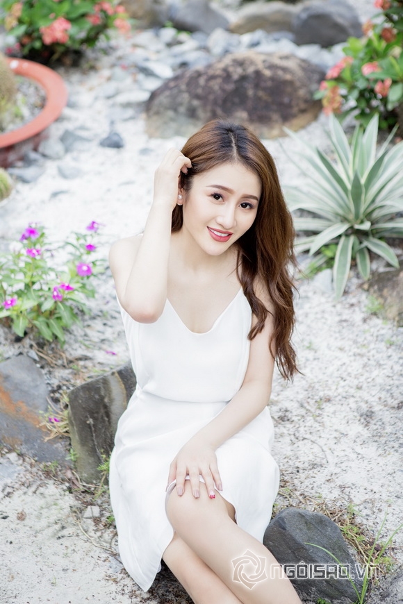 Viên Hoàng Thu, Hoa hậu điện ảnh Viên Hoàng Thu, Sao Việt