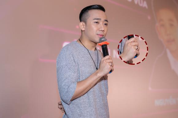 nhẫn cưới Trấn Thành, Trấn Thành, Trấn Thành và Hari Won, Hari Won, sao Việt