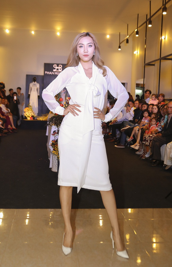 Sen Nhi Thu, Người mẫu Sen Nhi Thu, Sao Việt