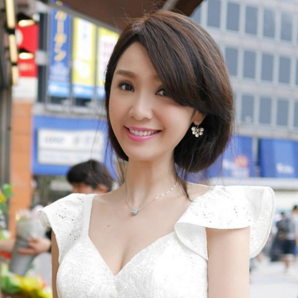 sao Việt,Helen Thanh Đào,sao Đài Loan,Magge Q