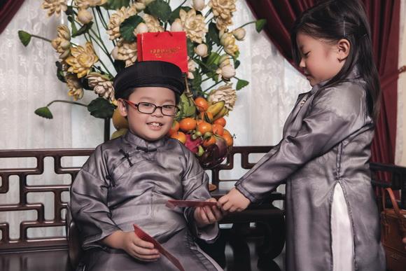 Hùng Cửu Long, Gia đình Hùng Cửu Long, Sao Việt