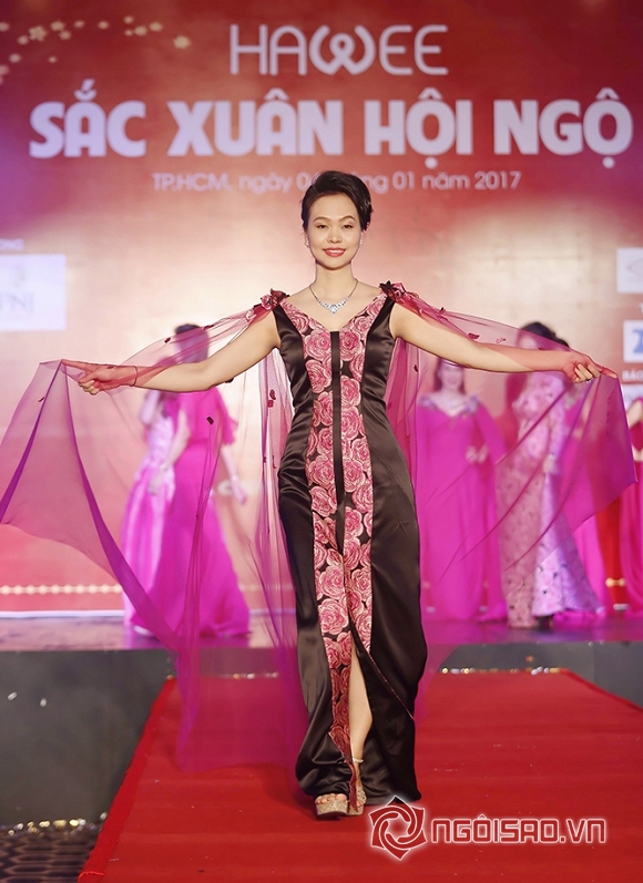 sx-1-ngoisao.vn-w666-h999.jpg 0 Thời trang Sensorial, thương hiệu Sensorial, Sắc Xuân Sensorial, Thời trang Nữ Doanh nhân Sensorial