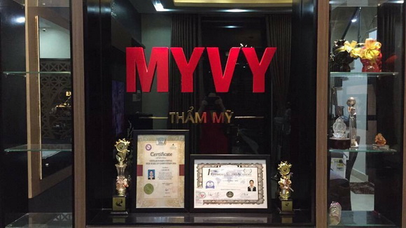 tham-my-myvy-171-3-ngoisao.vn-w580-h326 11 Thẩm mỹ MyVy , Phun xăm thẩm mỹ, Phun mày, Phun môi
