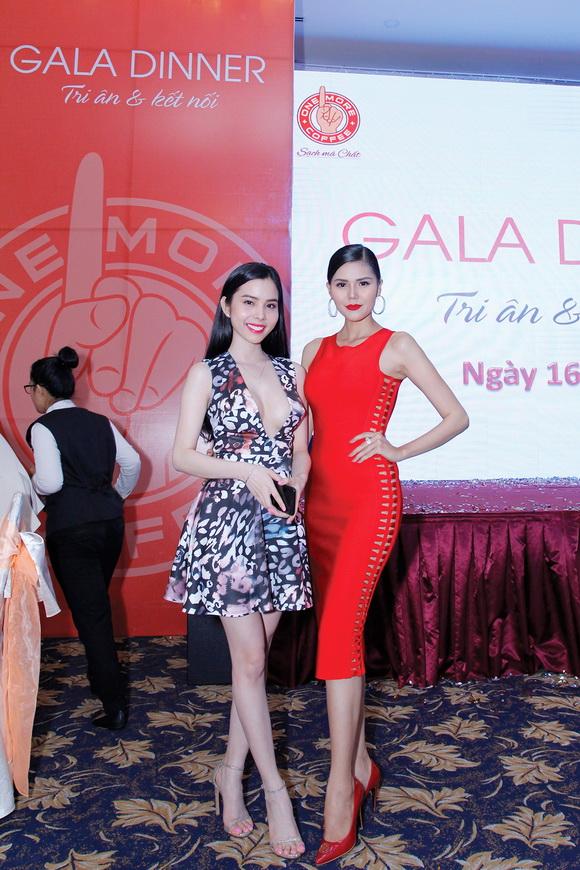 Á khôi Huỳnh Vy, Á khôi Người đẹp tỏa sáng, á hậu Kim Nguyên, Sao Việt