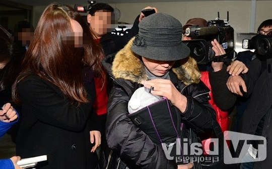 Kim Hyun Joong, Kim Hyun Joong và bạn gái, vụ kiện bạn gái Kim Hyun Joong