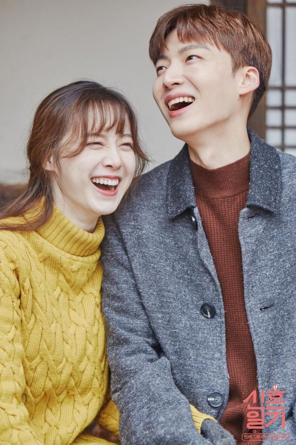 vợ chồng Ahn Jae Hyun và Goo Hye Sun, ảnh đẹp vợ chồng Goo Hye Sun, Goo Hye Sun