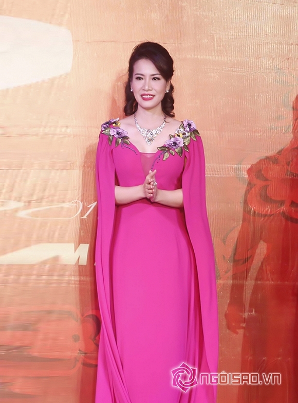 ss-them-1-ngoisao.vn-w666-h402.jpg 0 Thời trang Sensorial, thương hiệu Sensorial, Sắc Xuân Sensorial, Thời trang Nữ Doanh nhân Sensorial