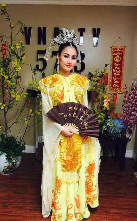 Hoa hậu Hoàng Bảo Anh, hoang bao anh, sao vieetj, mc, đài VNATV 57.3
