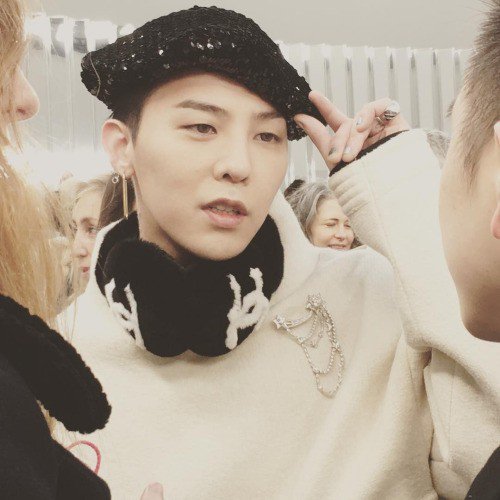 ,nữ diễn viên Park Shin Hye, G-Dragon, Chanel, sao Hàn
