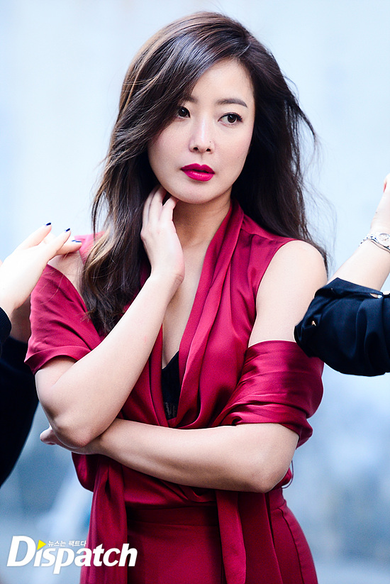 kim hee sun, nữ diễn viên kim hee sun, thời trang Kim Hee Sun, sao hàn