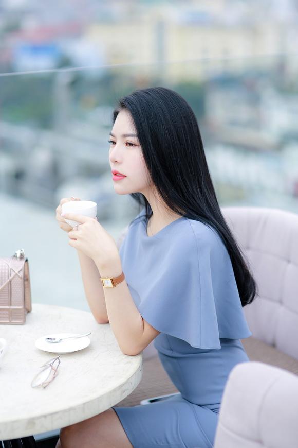 Mc nhã uyên,nhã uyên mc,mc vtc nhã uyên