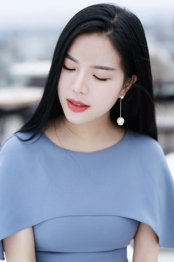 Mc nhã uyên,nhã uyên mc,mc vtc nhã uyên