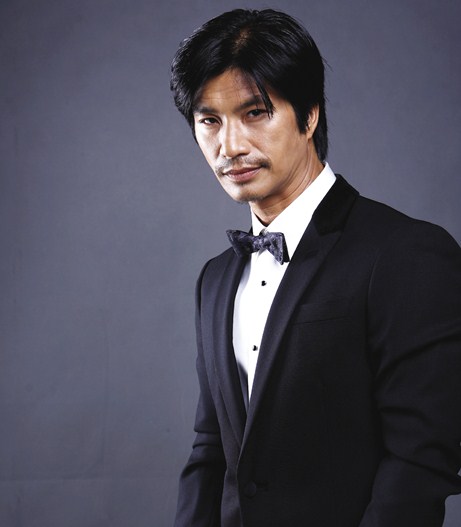 Dòng máu anh hùng, Ngô Thanh Vân, diễn viên Dòng máu anh hùng, Johnny Trí Nguyễn