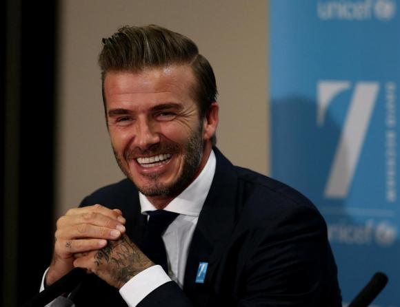 David Beckham, gia đình David Beckham, David Beckham bị tố làm từ thiện giả, Brooklyn Beckham, Victoria Beckham,sao Hollywood