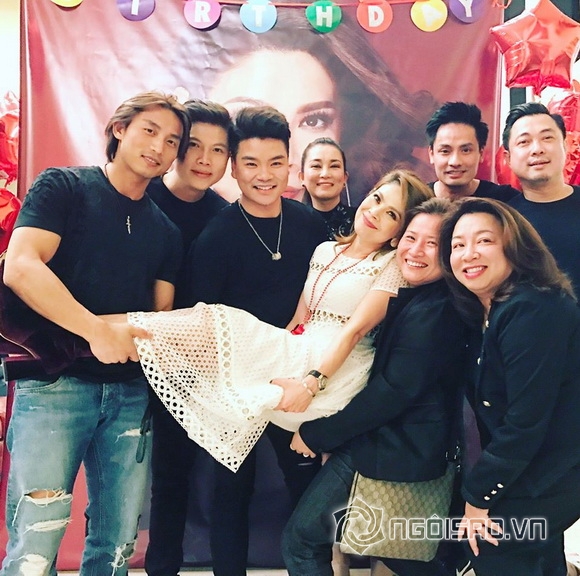 tan-hy-khanh-1113-1-ngoisao.vn-w580-h576 7 Tân Hy Khánh, Mạnh Quân, Thanh Thảo, Sao Việt