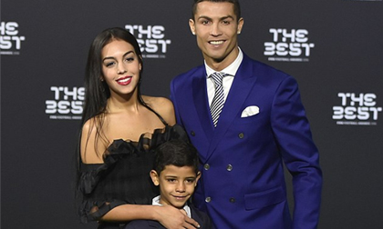 Cristiano Ronaldo, Cristiano Ronaldo nhờ mai thai hộ, con của Cristiano Ronaldo