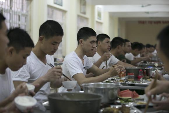 Sao nhập ngũ,ca sĩ quốc thiên,hotboy bình an