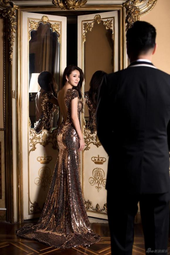 sao hoa ngữ, ỷ thiên đồ long ký, sao ỷ thiên đồ long ký, diễn viên ỷ thiên đồ long ký lấy chồng, ảnh cưới sao ỷ thiên đồ long ký