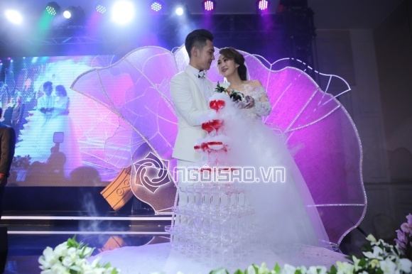 Mai Quốc Việt, đám cưới Mai Quốc Việt, ca sĩ Mai Quốc Việt, sao Việt