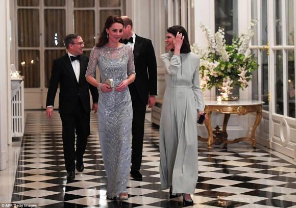 Công nương Anh Kate Middleton, phong cách thời trang của Kate, vợ chồng công nương Anh