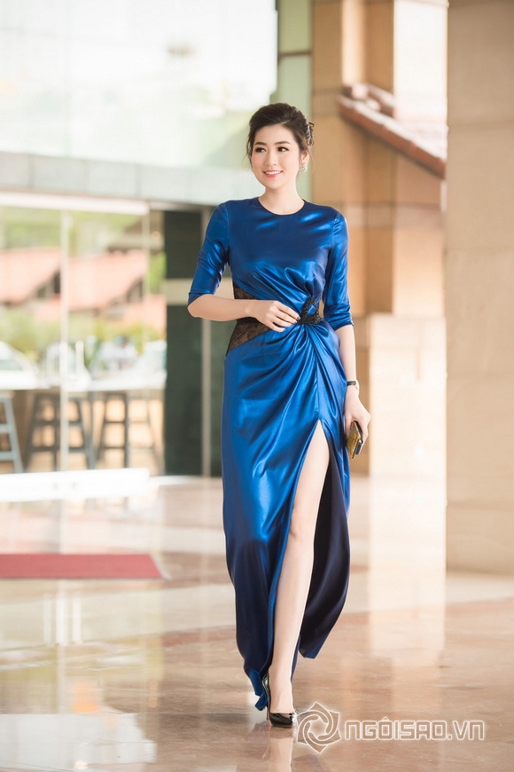 Á hậu tú anh,hoa hậu việt nam 2012,tú anh diện váy xẻ táo bạo
