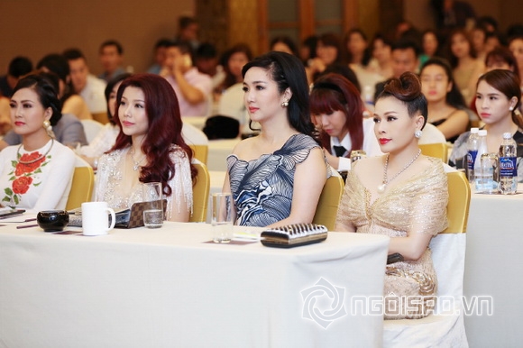 Doanh Nhân Nguyễn Yến Vân, Á hậu Yến Vân, Sao Việt