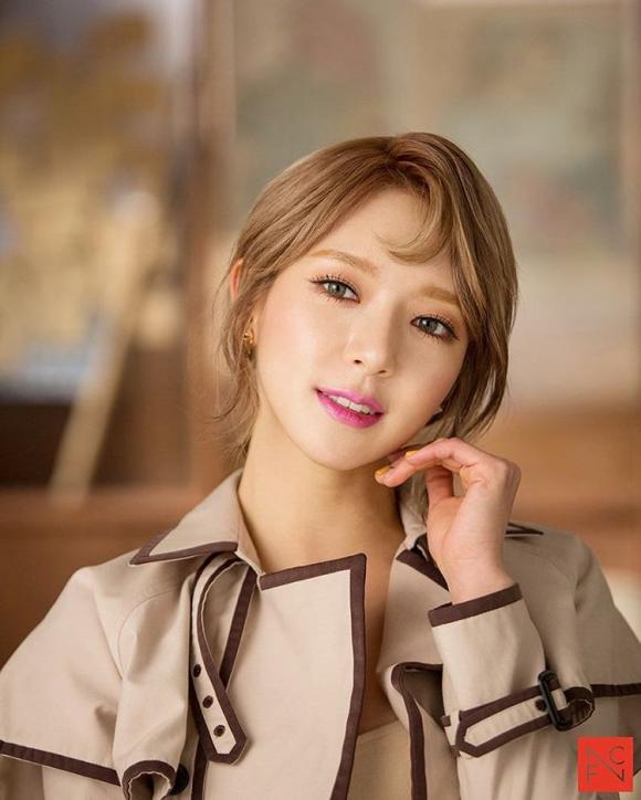 mỹ nhân Hàn, xu hướng tóc 2017,  xu hướng 'comma hair', làm đẹp, tóc đẹp, sao nữ Kpop