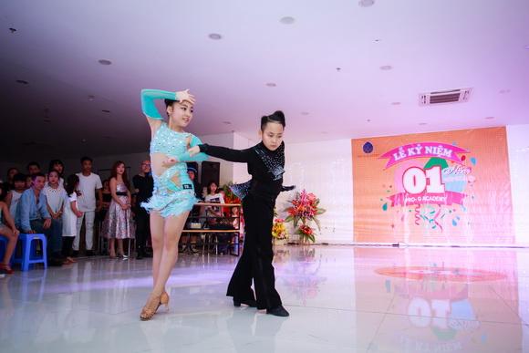 mg9364resize-ngoisao.vn-w580-h387 0 Big Toe,học viện khiêu vũ Pro-G,viết thành