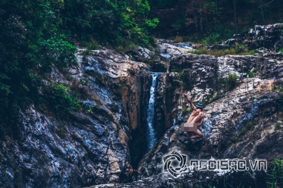 Tiến Đạt, Tiến Đạt nude, Tiến Đạt nude giữa thiên nhiên