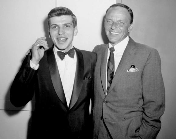 người nổi tiếng, người nổi tiếng là nạn nhân của những tên tội phạm,Frank Sinatra Jr