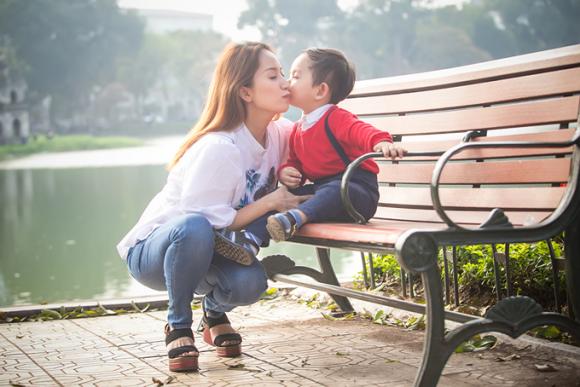 sao việt, khánh thi, phan hiển, khánh thi và phan hiển, con trai khánh thi, khánh thi phóng sinh 