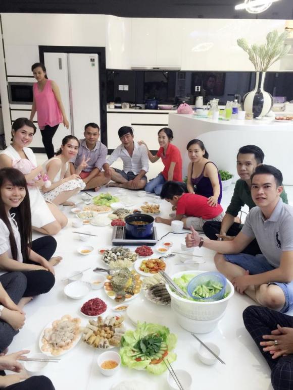sao việt, ngọc trinh, ngọc trinh với người làm, ngọc trinh và người giúp việc, nữ hoàng nội y