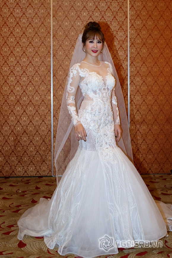 NTK Huỳnh Lợi, sự kiện thời trang Angle Night, Sao Việt, BST dạ hội của NTK Huỳnh Lợi