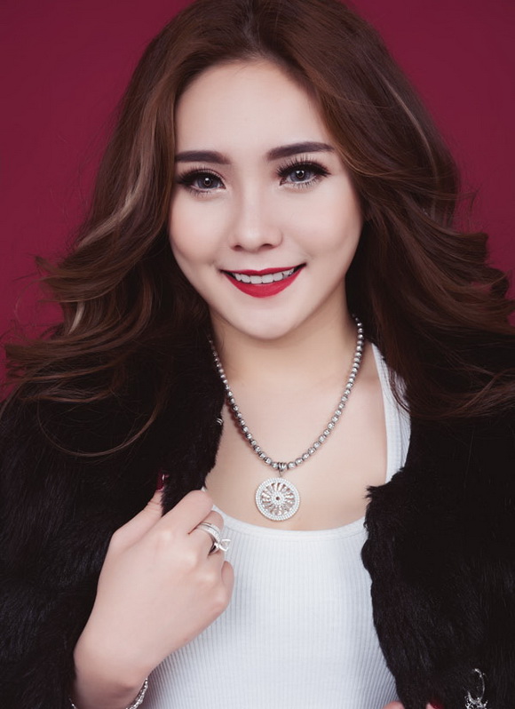 tra-mi-zenmy-204-3-ngoisao.vn-w580-h798 7 mỹ phẩm ZenMy, hot girl xinh nhất Biên Hòa, Nguyễn Ngọc Trà Mi