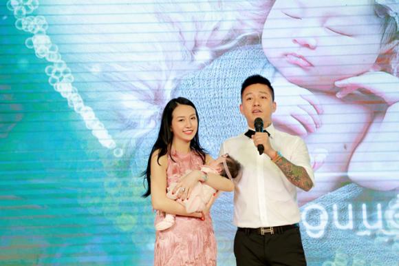 bà xã Tuấn Hưng, vợ chồng Tuấn Hưng, Thu Hương, Hương Baby, sao Việt